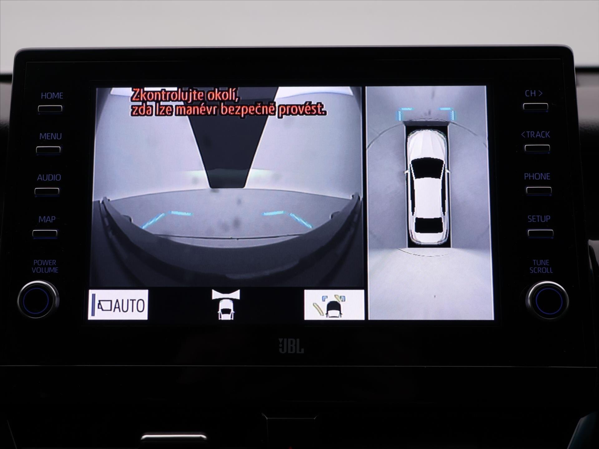 Toyota Camry Sedan / Limuzína 2,5 l 131 kw