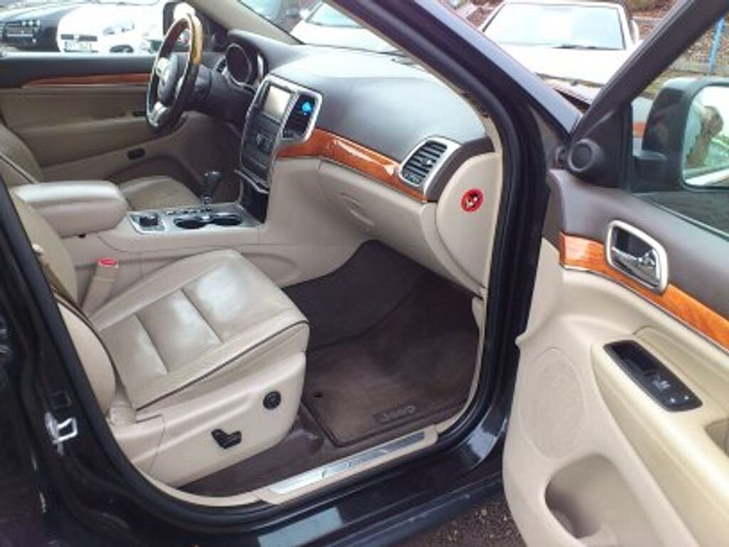 Jeep Grand Cherokee SUV 3,0 l 177 kw