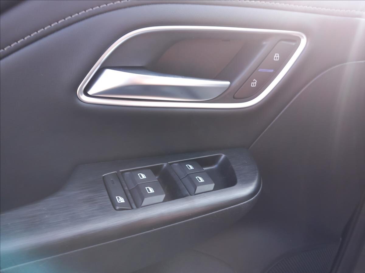 MG ZS SUV / Terénní 1,5 l 85 kw