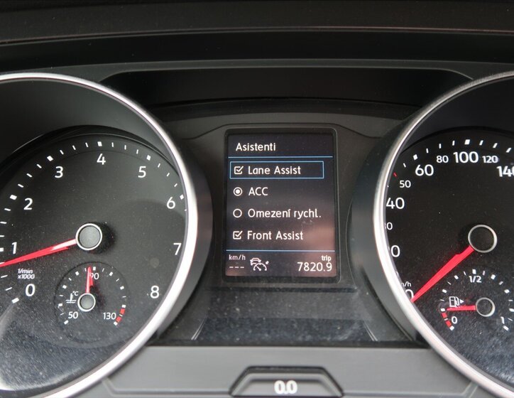 Volkswagen Tiguan Kombi 1,5 l 110 kw