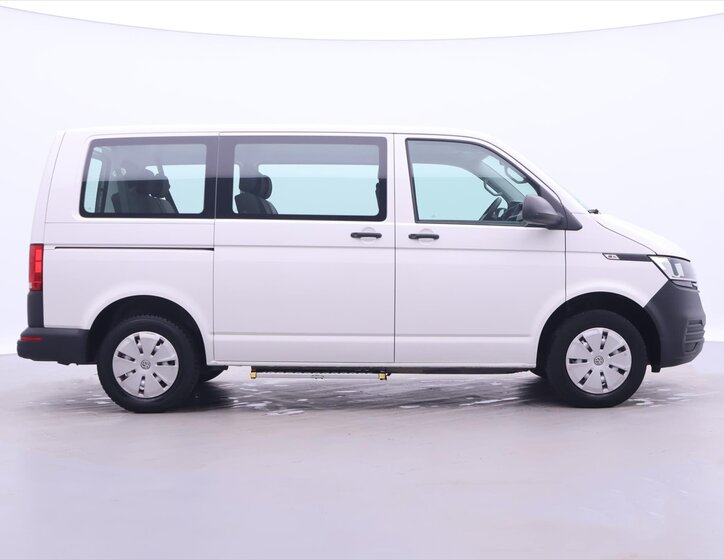 Volkswagen Transporter Kombi 2,0 l 81 kw