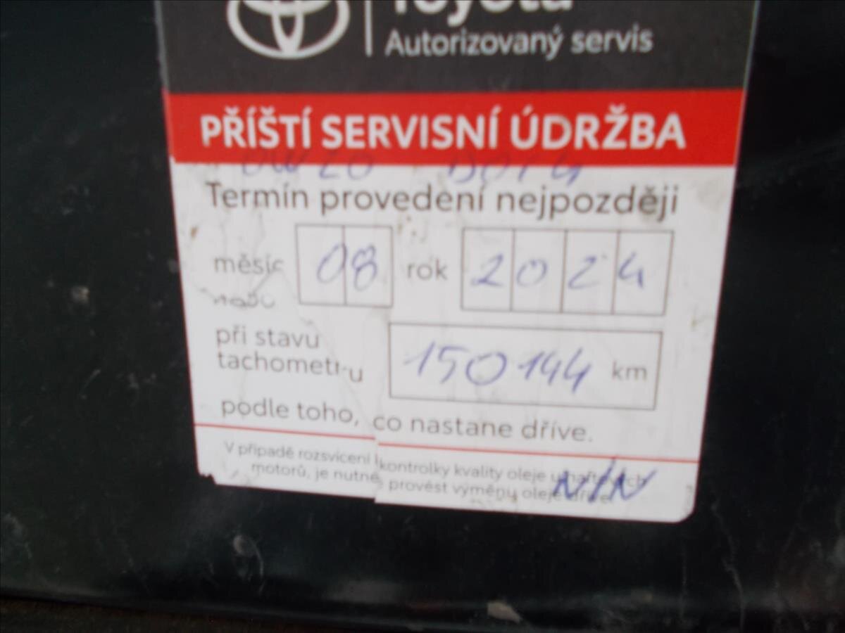 Toyota RAV4 SUV / Terénní 2,5 l 114 kw