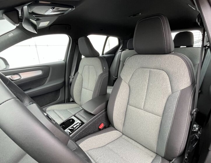Volvo XC40 14