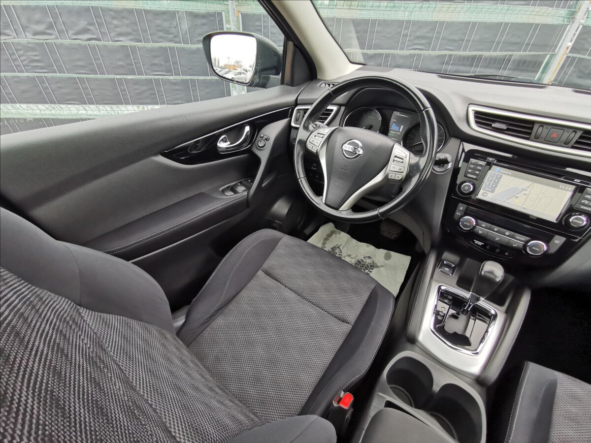 Nissan Qashqai SUV 1,6 l 96 kw