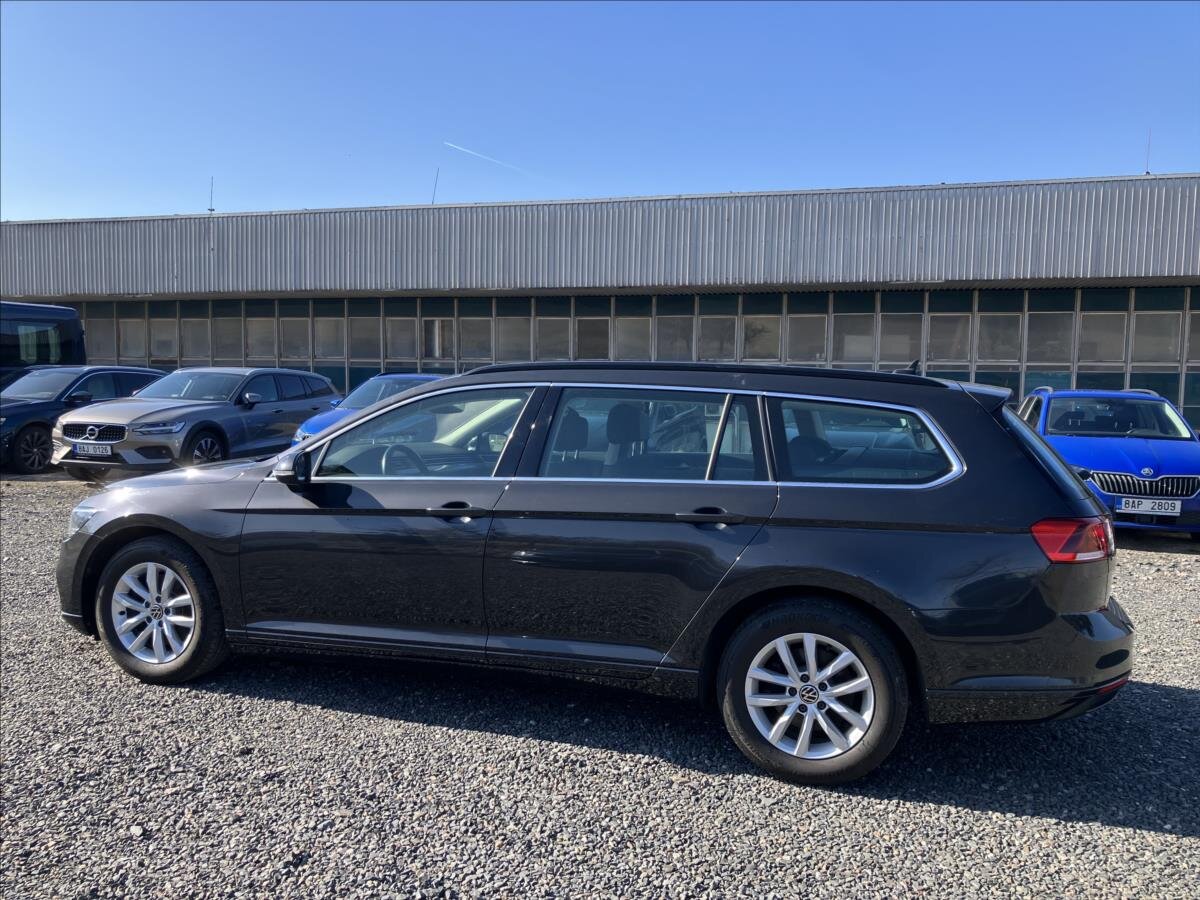 Volkswagen Passat Kombi 2,0 l 110 kw