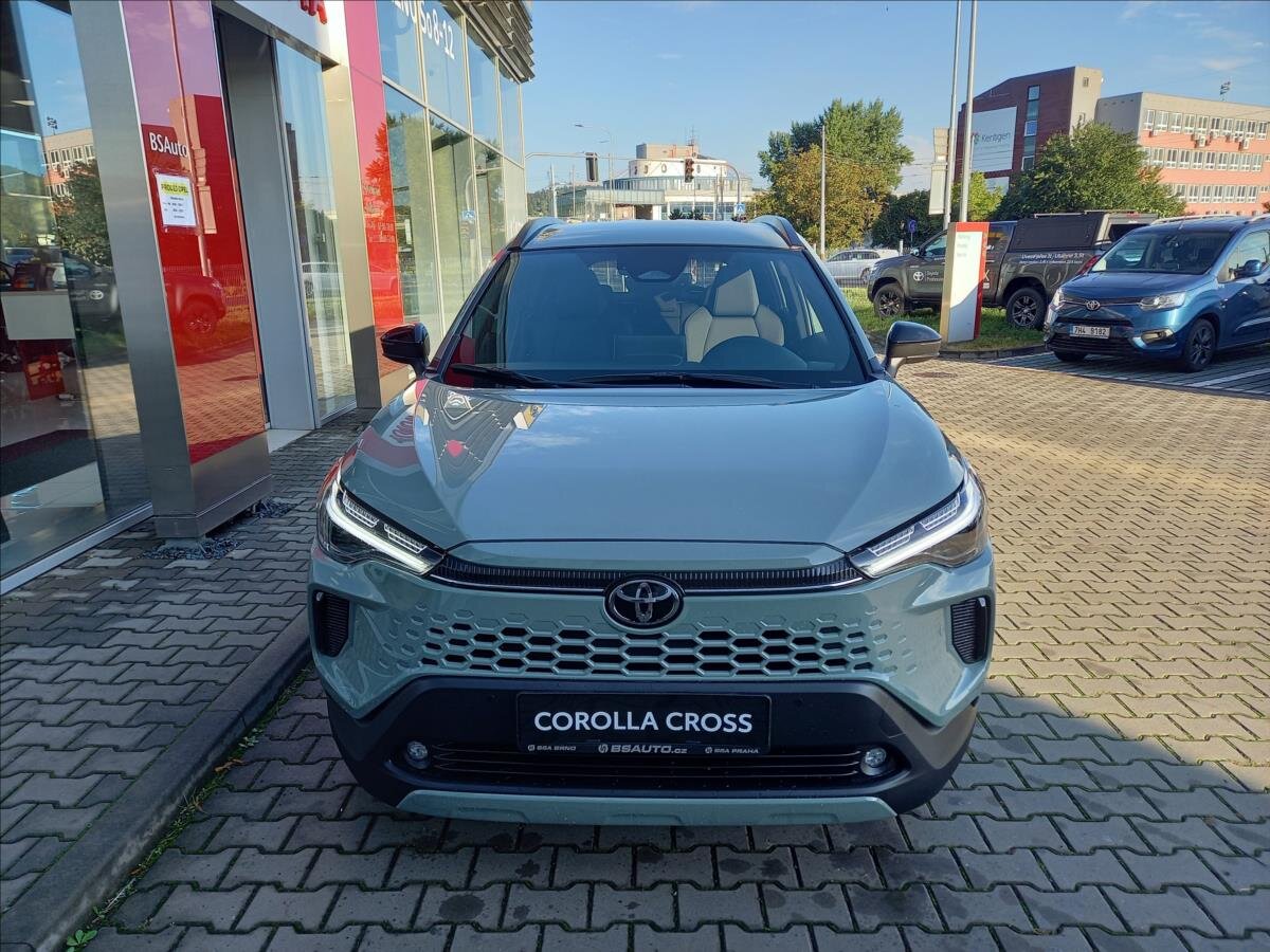 Toyota Corolla Cross SUV 1,8 l 70 kw
