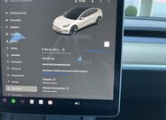 Tesla Model 3 Sedan / Limuzína 0,0 208 kw