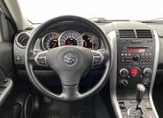 Suzuki Grand Vitara 10