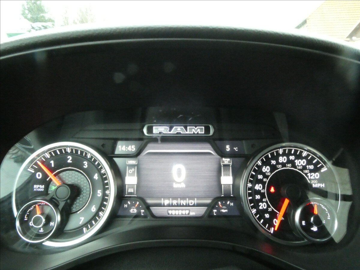 Dodge RAM 1500 Pick-up 5,7 l 295 kw