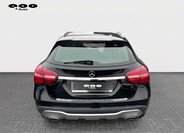 Mercedes-Benz GLA 4