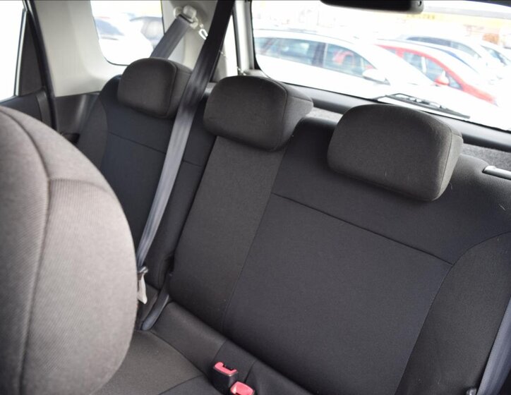 Subaru Justy Hatchback 1,3 l 66 kw