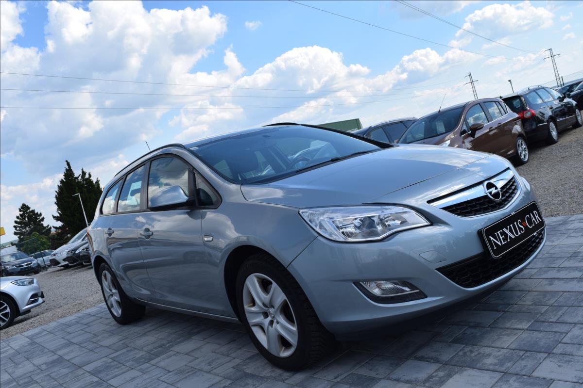 Opel Astra Kombi 1,7 l 81 kw