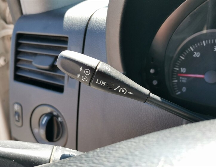 Volkswagen Crafter 12