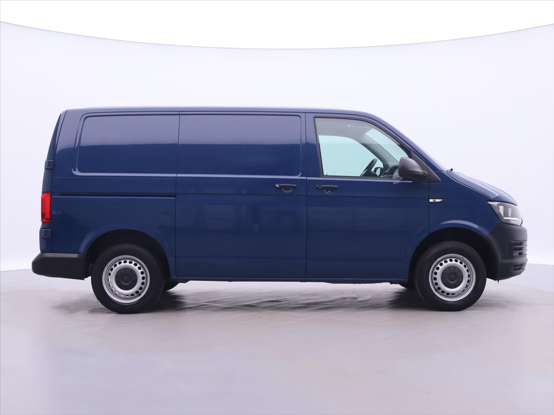 Volkswagen Transporter Skříň 2,0 l 75 kw