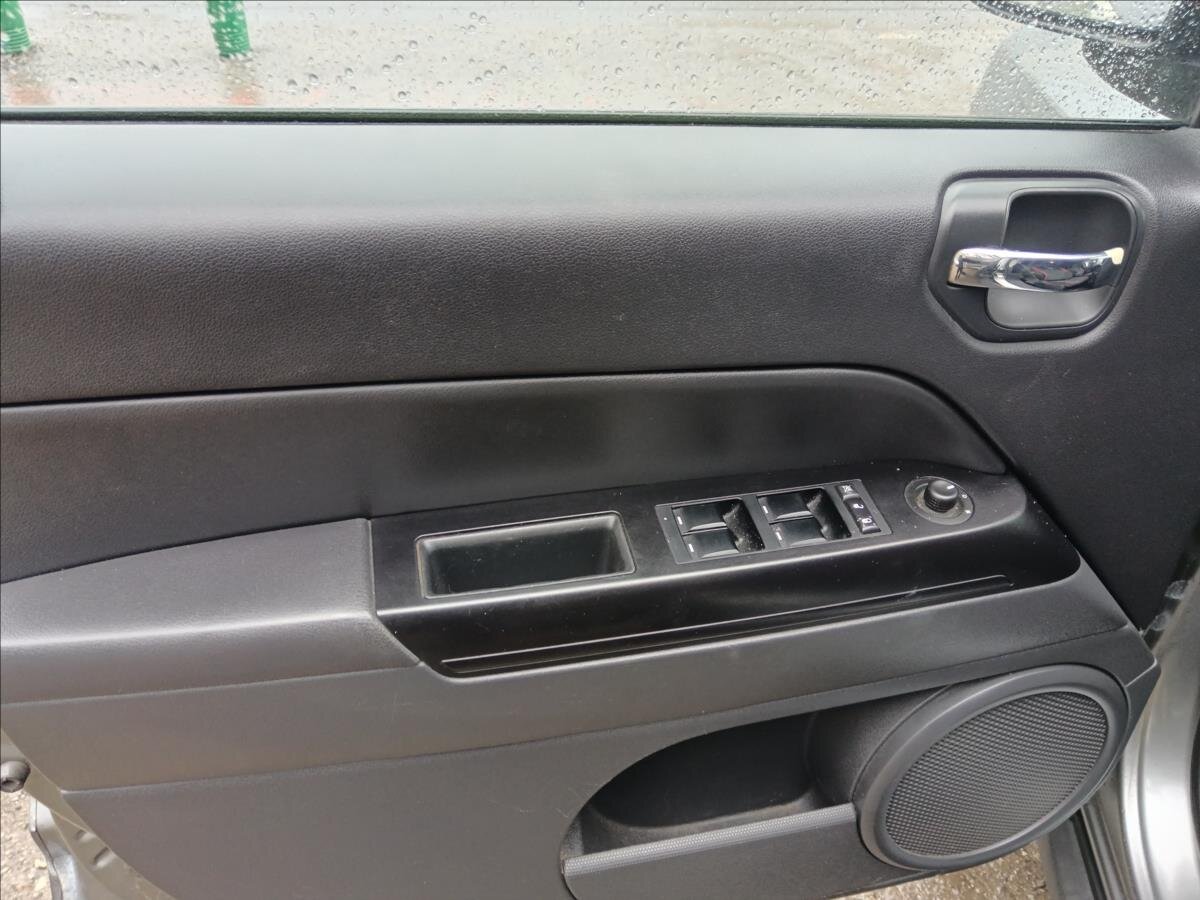 Jeep Compass Kombi 2,1 l 100 kw