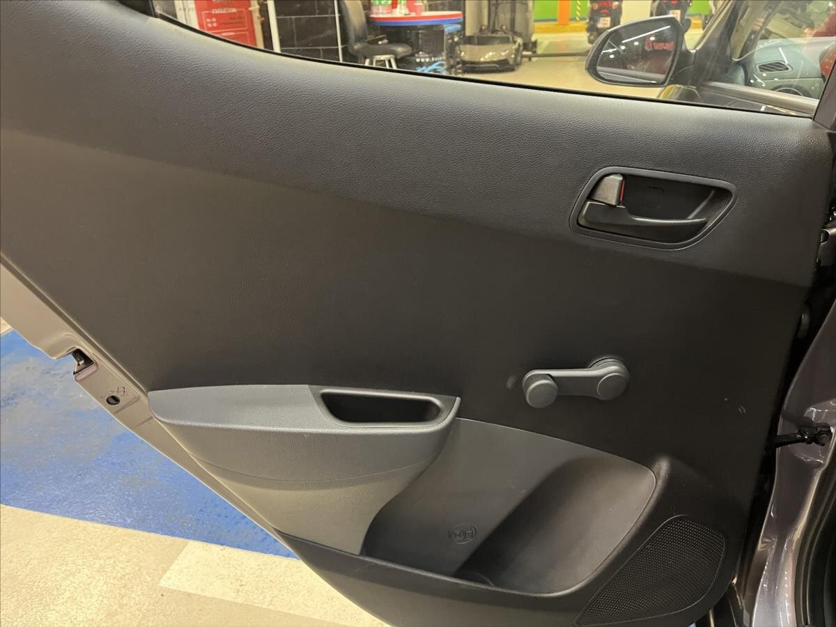 Hyundai i10 Hatchback 998,0 49 kw