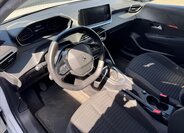 Peugeot 208 Hatchback 1,2 l 55 kw