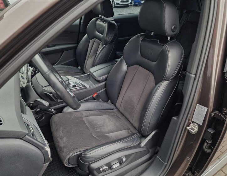 Audi Q7 SUV / Terénní 3,0 l 210 kw