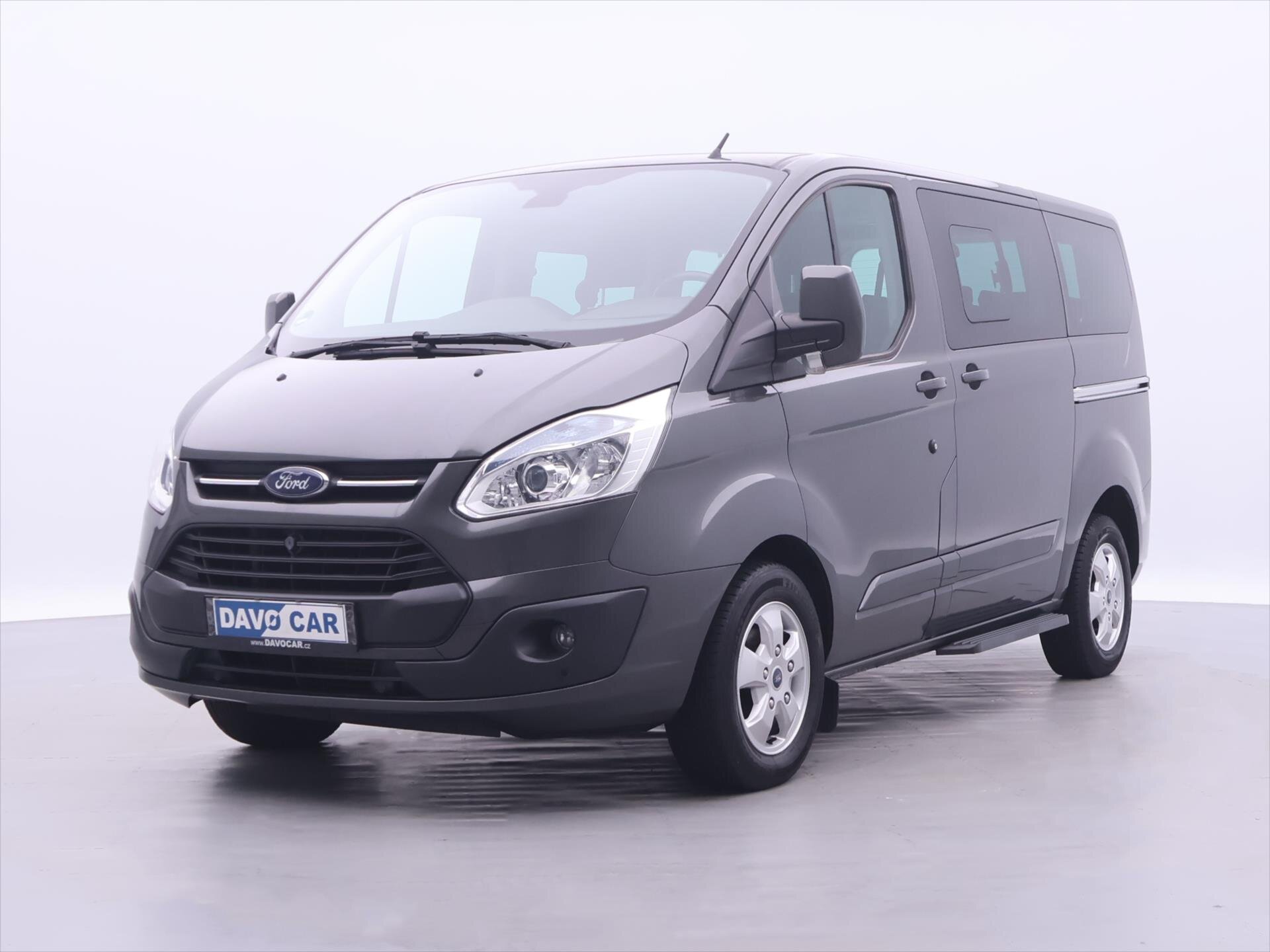 Ford Tourneo Custom MPV 2,2 l 114 kw