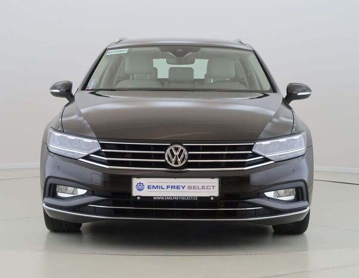 Volkswagen Passat 2