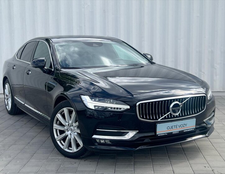 Volvo S90 28