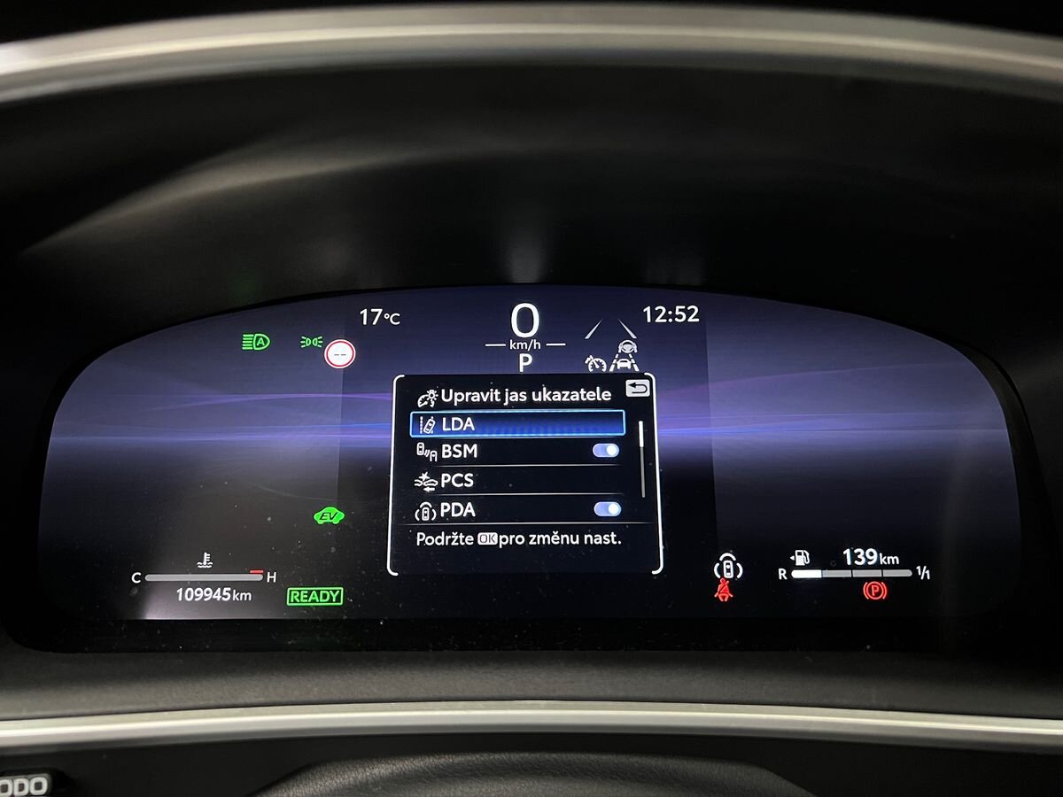 Toyota Corolla Cross SUV / Terénní 2,0 l 143 kw