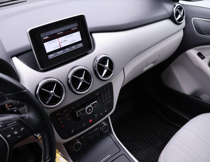 Mercedes-Benz Třídy B Hatchback 1,8 l 80 kw