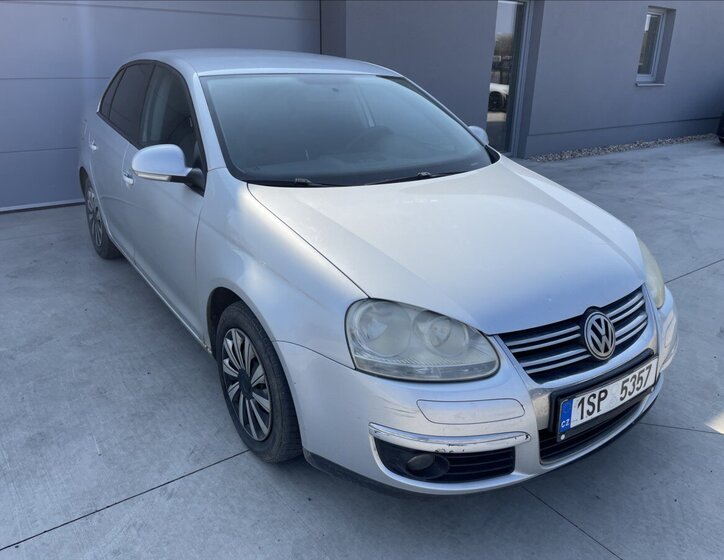 Volkswagen Jetta Sedan / Limuzína 1,9 l 77 kw