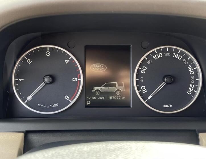 Land Rover Discovery 28