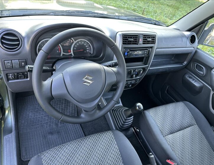 Suzuki Jimny 14