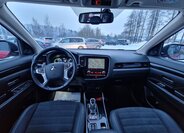 Mitsubishi Outlander SUV 2,4 l 165 kw