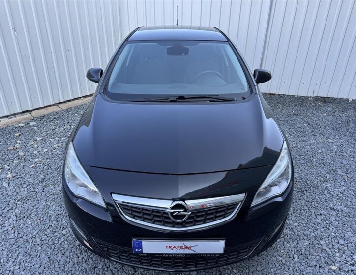 Opel Astra Hatchback 1,4 l 103 kw