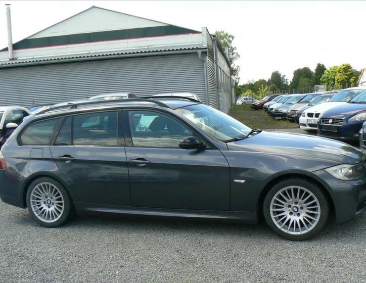 BMW Řada 3 8