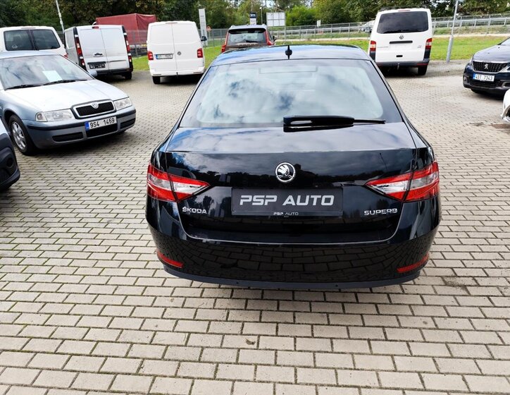 Škoda Superb Sedan 1,4 l 92 kw