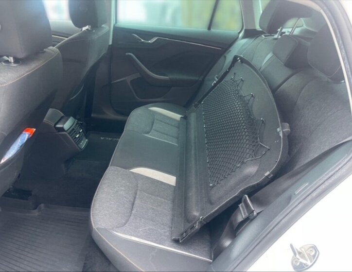 Škoda Scala Hatchback 1,5 l 110 kw