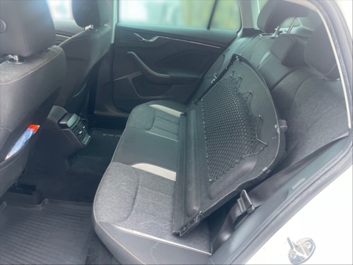 Škoda Scala Hatchback 1,5 l 110 kw