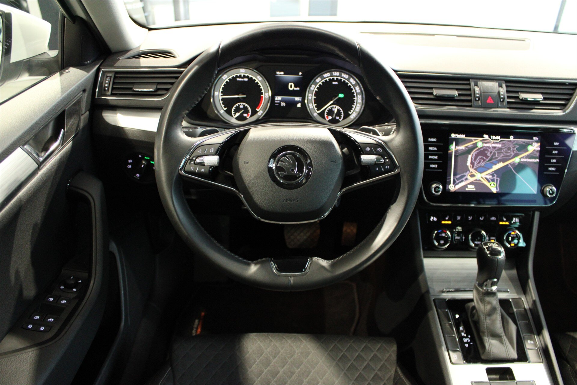 Škoda Superb Kombi 2,0 l 110 kw