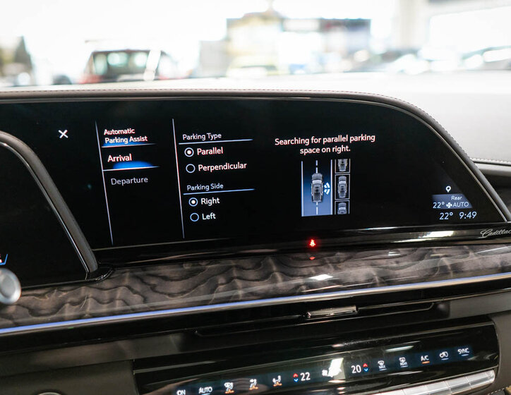 Cadillac Escalade 31