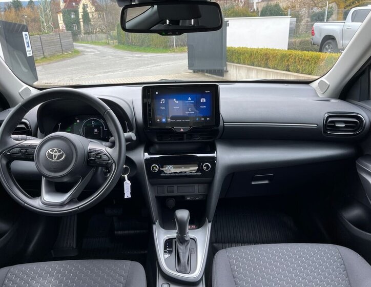 Toyota Yaris Cross SUV / Terénní 1,5 l 68 kw