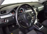 Volkswagen Passat Kombi 2,0 l 103 kw