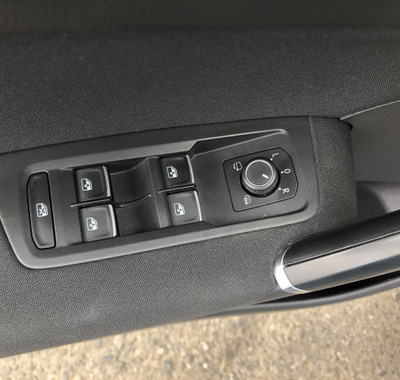 Volkswagen Touran 26