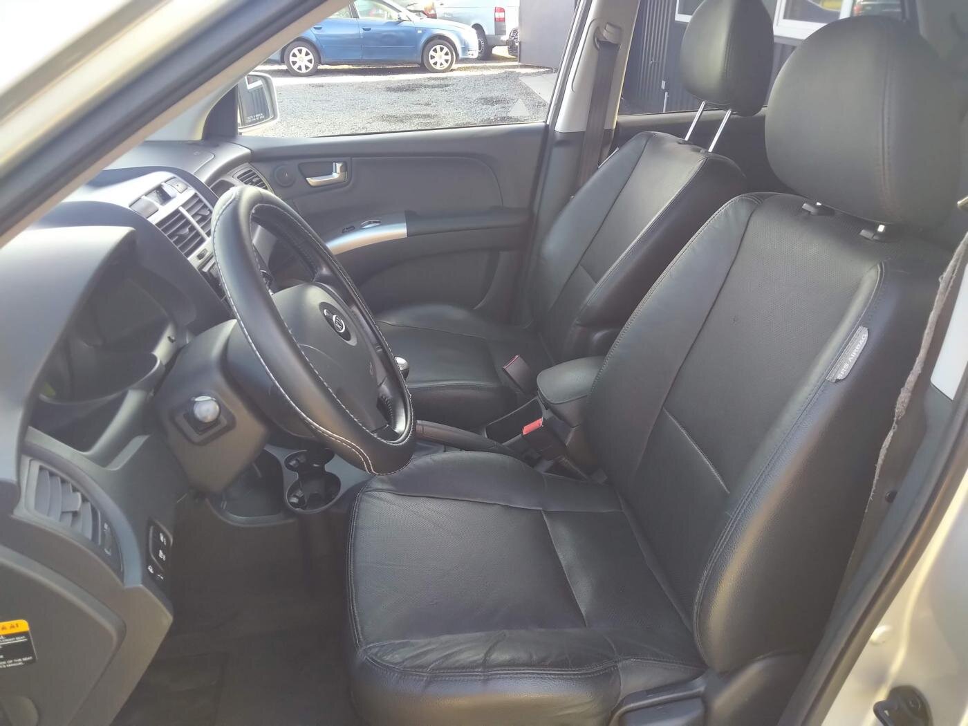 KIA Sportage SUV / Terénní 2,0 l 103 kw