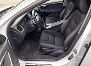 Volvo V60 8