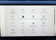 Land Rover Defender SUV / Terénní 3,0 l 183 kw