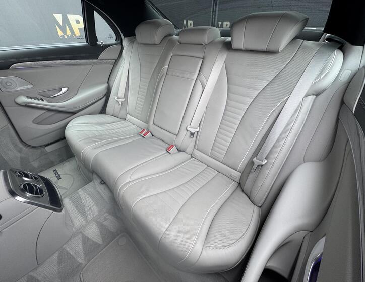 Mercedes-Benz Třídy S 16