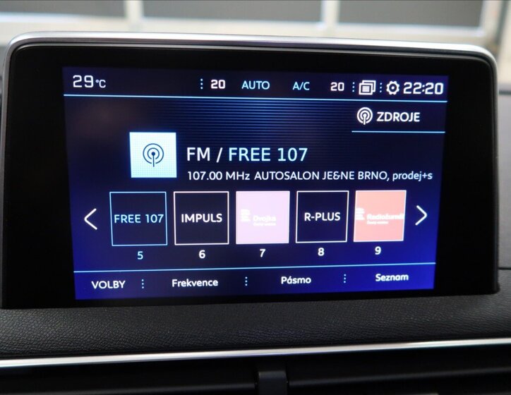 Peugeot 5008 Kombi 2,0 l 110 kw