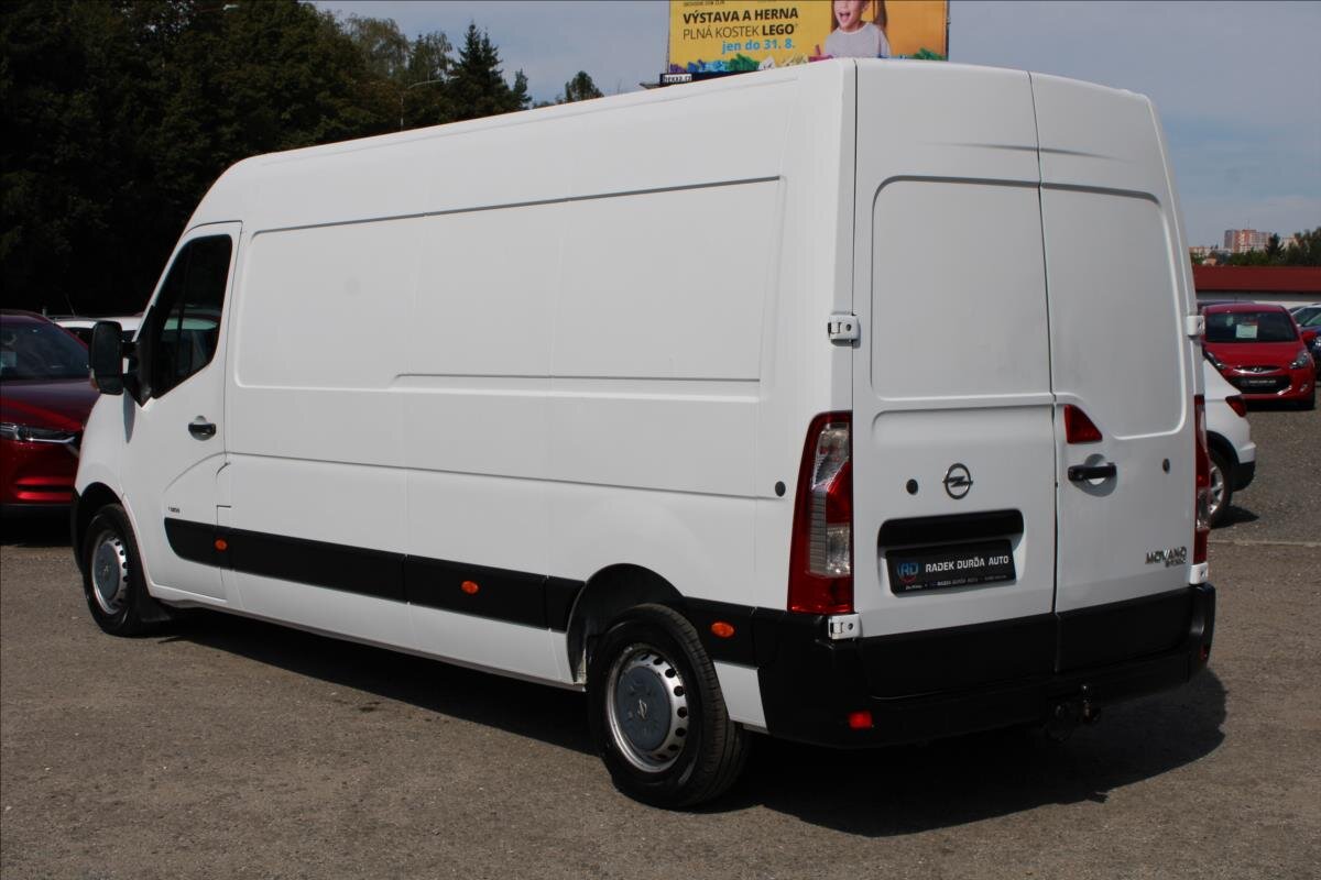Opel Movano