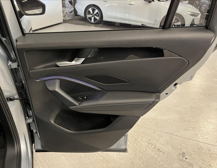 Volkswagen Tiguan SUV / Terénní 1,5 l 96 kw