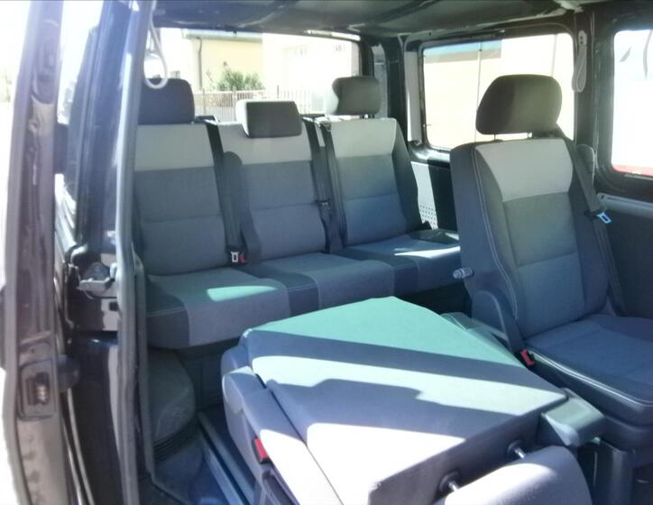 Volkswagen Multivan 10