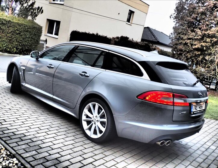 Jaguar XF Kombi 3,0 l 177 kw